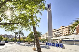 Acera del parking Hospital Alicante